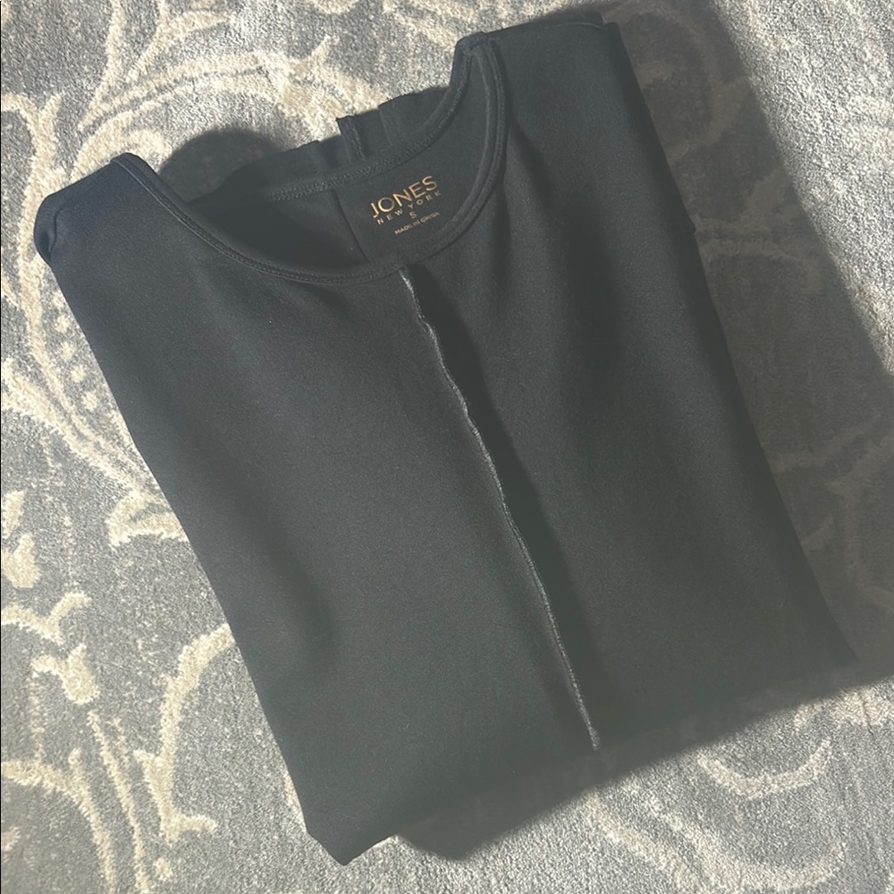 Jones New York Black Top
